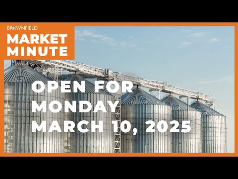 Soybeans are lower Monday morning | Opening Market Minute