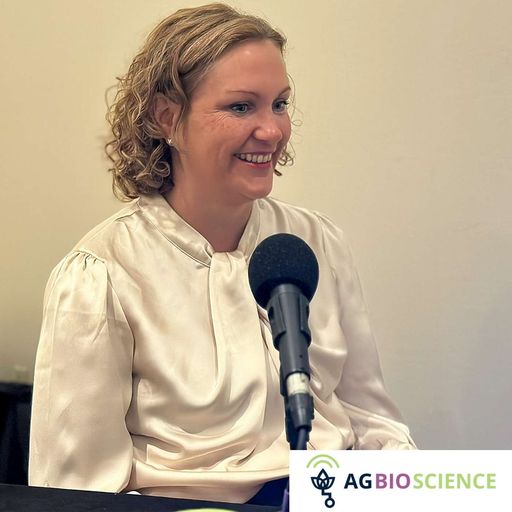 305. Eve Hanks of MI:RNA Diagnostics on early disease identification, transforming the future of animal health cover art