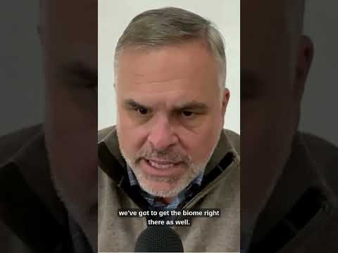 Healthy Soil Equals Healthy Plants  #foodsecurity #soil #plants #agriculture #agribusiness #agtech