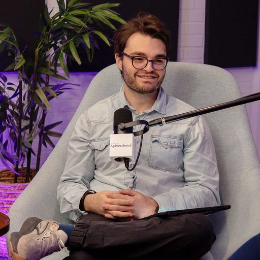 422. Davide Dantonio on gBETA agbioscience, emerging startup innovation trends + connecting university research to startup development  cover art